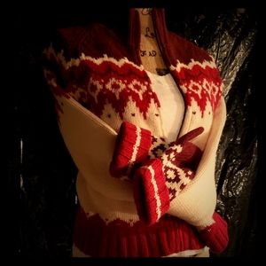 A&F 100% Lambswool Zipper Sweater & Mittens Set
